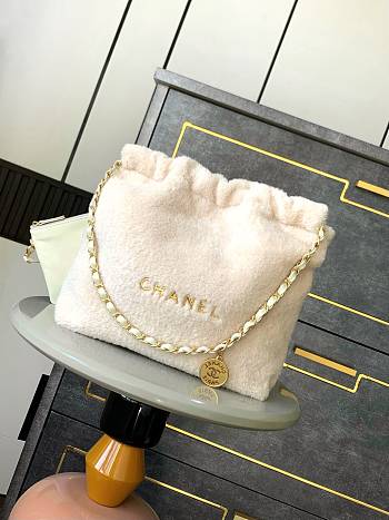 Chanel 22 Bag Fleece Gold White 35x37x7cm