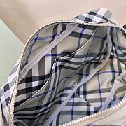 Burberry Check Crossbody Bag Lichen 25x12x18cm - 2