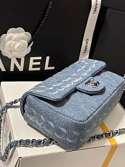 Chanel Flap Bag Blue Denim 20cm - 4