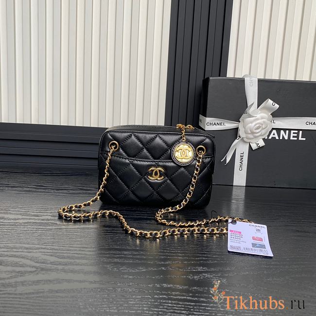 Chanel Mini Camera Case Lambskin Gold Black 18x12x7cm - 1