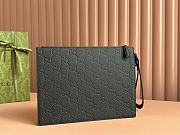 Gucci GG Rubber-effect Pouch Black 22x28x3cm - 3