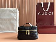 Gucci GG Emblem Super Mini Bag Black 20x12x6cm - 1