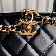 Chanel Small shopping Bag Lambskin Black 21x16x7cm - 4