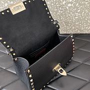 Valentino Garavani Bag Rockstud Black 22x15x9cm - 6