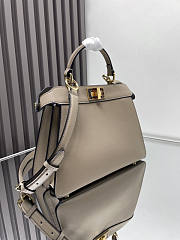 Fendi Peekaboo Bag Light Grey 27x21x11cm - 4