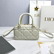 Dior Mini Doctor Bag White 20x11.5x7cm - 4