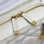 Dior Mini Doctor Bag White 20x11.5x7cm - 2