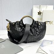 Dior Miss Caro Black 36x27cm - 1