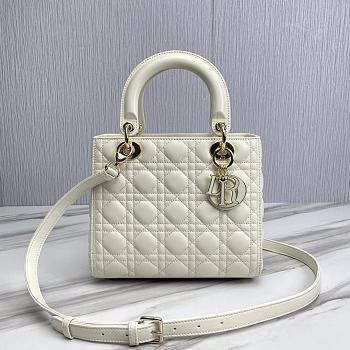 Dior Medium Lady Bag White Cannage Lambskin 24x20x11cm