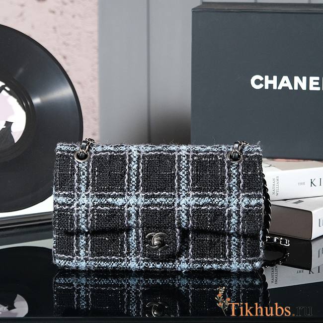 Chanel Flap Bag 11.12 Tweed Black Light Blue 25cm - 1