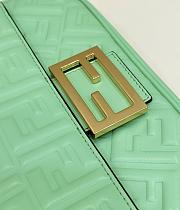 Fendi Baguette Chain Midi Green Leather Bag 24x14.5x7cm - 6