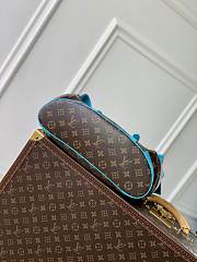 Louis Vuitton LV Christopher MM Gaston Blue 44x12.5x38cm - 5