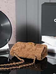 Chanel Flap Bag Brown Suede 20cm - 3