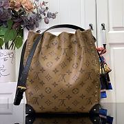 Louis Vuitton LV Noé Trunk PM Bag Monogram 23x23x9cm - 3