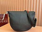 Gucci B Small Crossbody Bag Black 40x31x3cm - 4