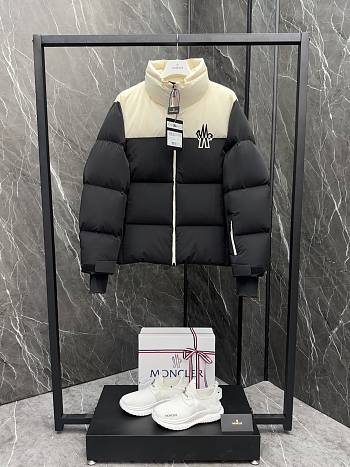 Moncler Stennes Hooded Down Jacket