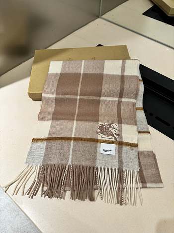 Burberry Scarf 30x180cm 03