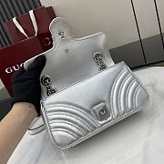 Gucci Mini Marmont Silver Shoulder Bag 23x14x6cm - 5