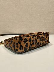 Prada Leopard Print Re-Edition Bag 22.5x18.5x6cm - 5