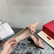 Valentino Garavani Beige Patent Heel 7cm - 5