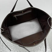 The Row Idaho Bag In Leather Brown 39x20x20cm - 2