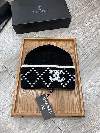 Chanel Black Beanie 02