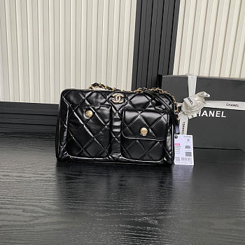 Chanel 24A Shiny Calfskin Shouder Bag Black 29x19x13cm