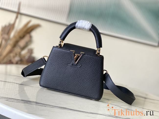 Louis Vuitton LV Capucines Mini Black 21x8x13.6cm - 1