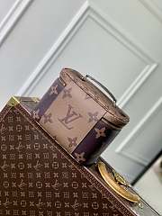 Louis Vuitton LV Nice BB Toiletry Bag 24x18x14.5cm - 5