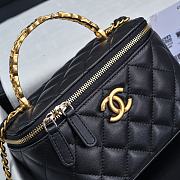 Chanel 24S Top Handle Vanity Case Black Lambskin 16x8x10cm - 2