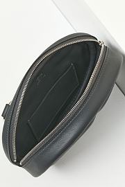 Hermes In The Loop Belt Bag Black 19x13x4cm - 2