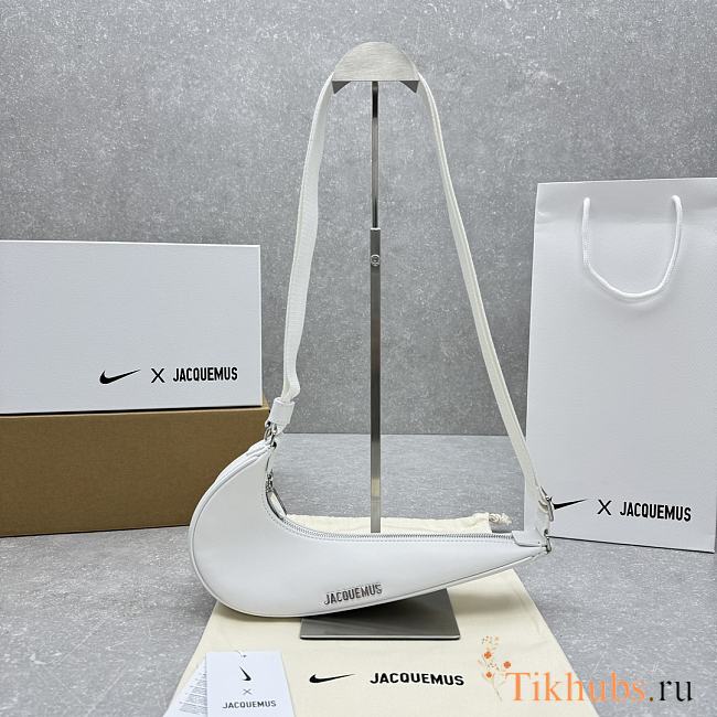 Nike x Jacquemus Le Swoosh White Bag 30x8.5cm - 1