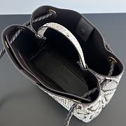 Bottega Veneta Medium Andiamo Python Roccia 32x25x11cm - 6