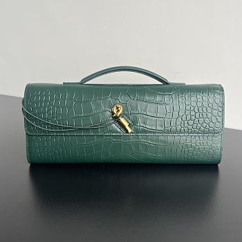 Bottega Veneta Andiamo Clutch Crocodile Green Bag 31x13x3cm