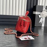 Chanel Vanity Case Top Handle Red Patent 17cm - 4