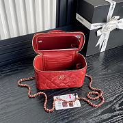 Chanel Vanity Case Top Handle Red Patent 17cm - 2