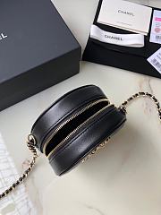 Chanel 19 Bag Round Chain Shoulder Black 12cm - 3