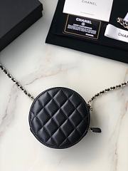 Chanel 19 Bag Round Chain Shoulder Black 12cm - 2