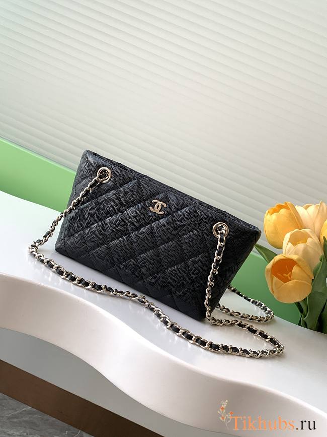 Chanel Classic Clutch With Strap Black Caviar 20x11x9cm - 1