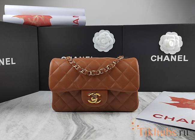 Chanel Flap Bag Caramel Lambskin Gold 20cm - 1