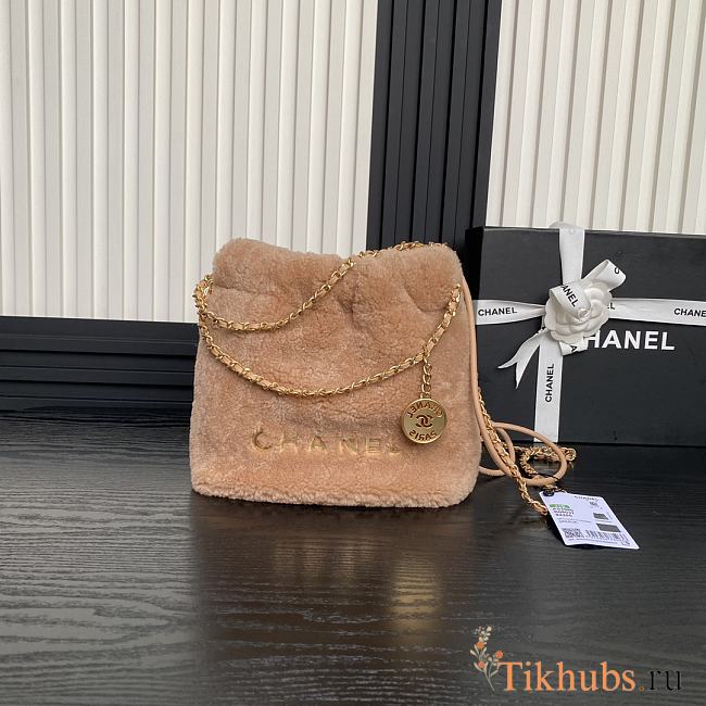 Chanel Mini 22 Bag Fleece Gold Brown 20x19x6cm - 1