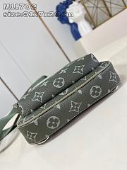 Louis Vuitton LV Avenue Slingbag Khaki Green 31x20x7cm - 3