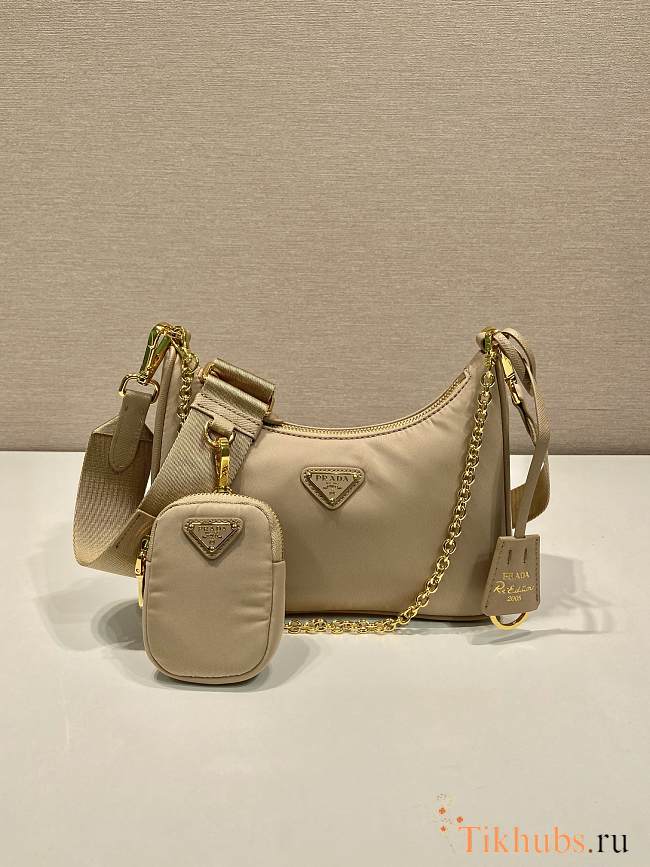 Prada Re-Edition 2005 Re-Nylon Beige Gold 22x12x6cm - 1