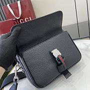 Gucci Small Crossbody Bag With Web 23x19x10cm - 2