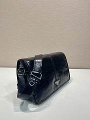 Prada Leather Bag Black 30x20x11cm - 2