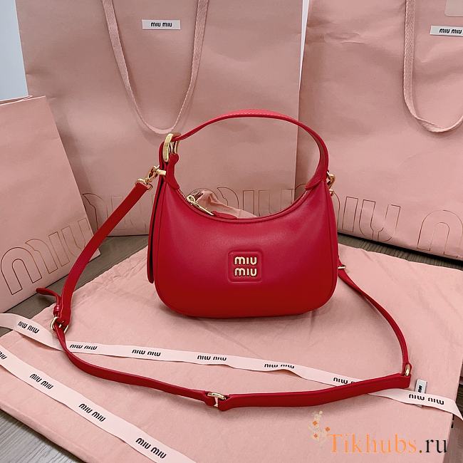 Miu Miu Shoulder Bag Red Leather 20x17x6cm - 1