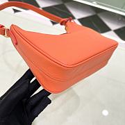 Prada Re-Edition 2005 Hobo Saffiano Orange 22x18x6cm - 4