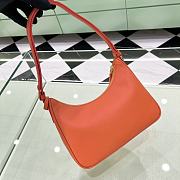 Prada Re-Edition 2005 Hobo Saffiano Orange 22x18x6cm - 3