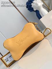 Louis Vuitton LV Bone Key Pouch Wallet 14.8x9x0.5cm - 3