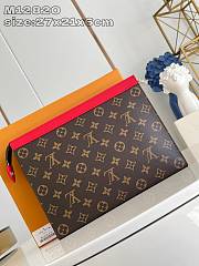 Louis Vuitton LV Pochette Voyage MM Red 27x21x6cm - 3